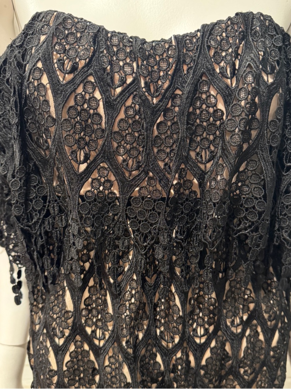 Stone Cold Fox Black Off Shoulder Fringe Boho Embroidery Lace Mini Festival IOWA - Picture 13 of 14